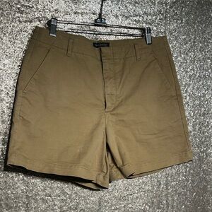 Banana Republic Chino Shorts - Size 8 - Khaki - NWOT